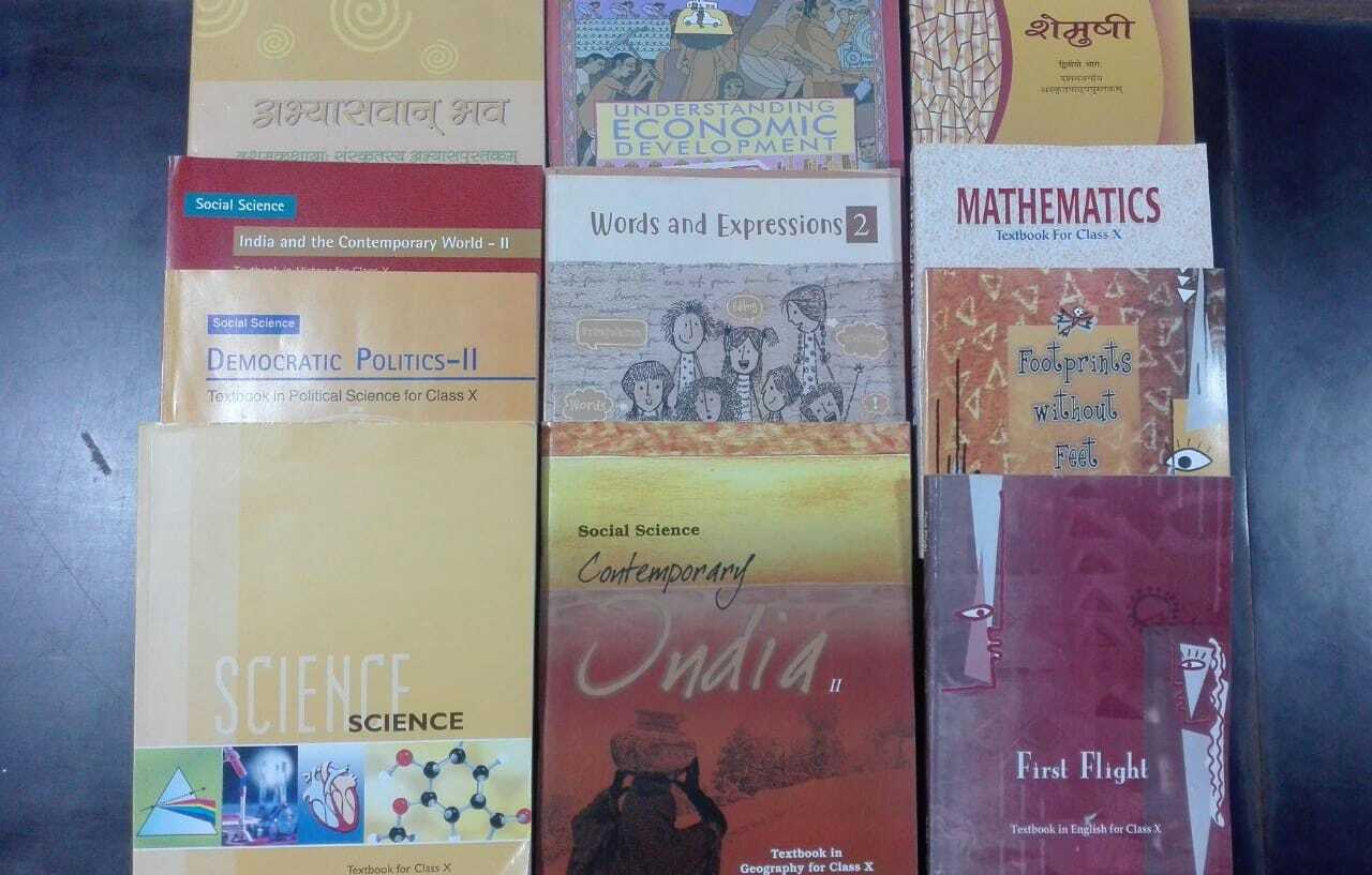 10th Std CBSE Textbook set (Sanskrit)